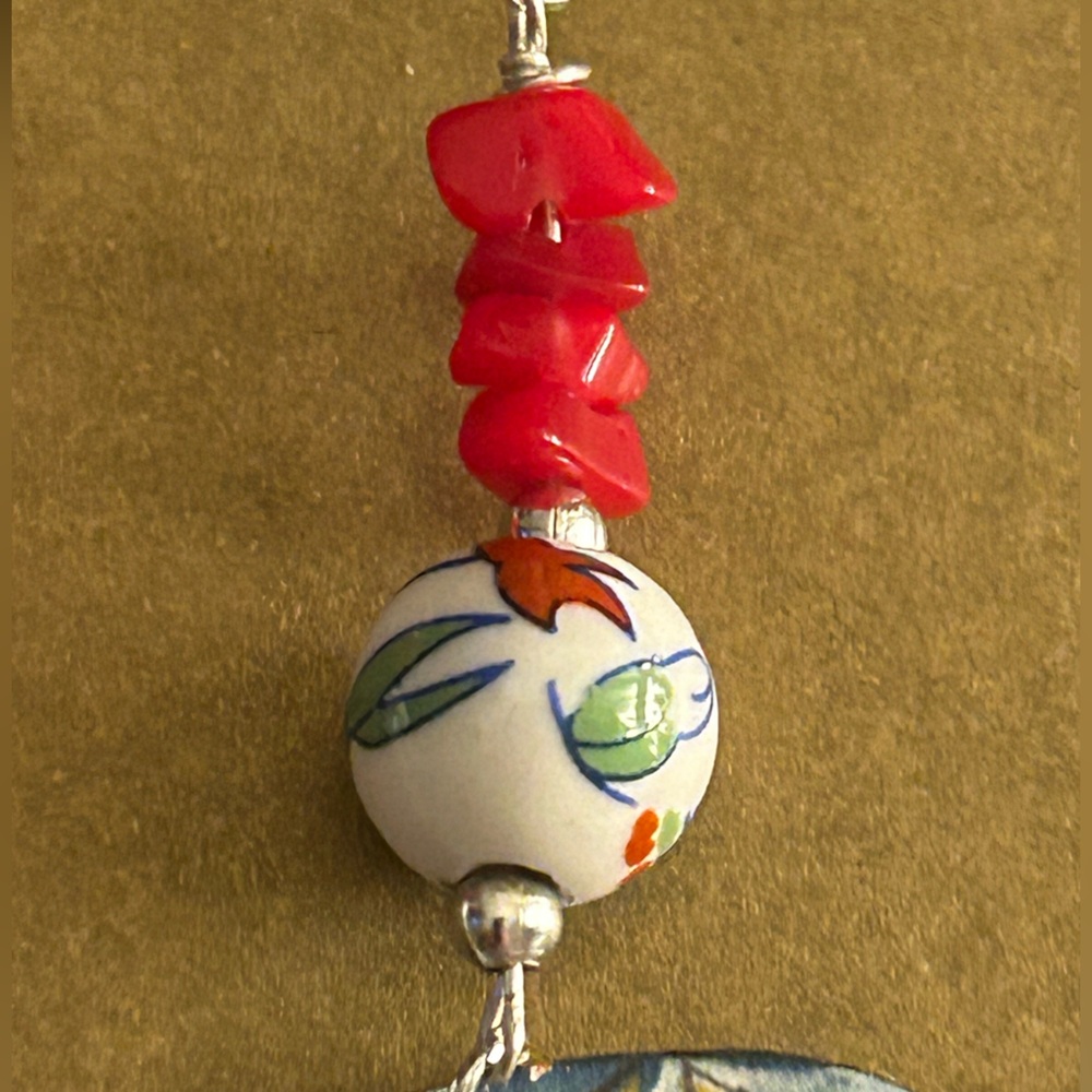 Earrings NWOT Artisan “Cockatiel, too” leaves Enamel Copper, ceramic beads 2.7” - Picture 7 of 14